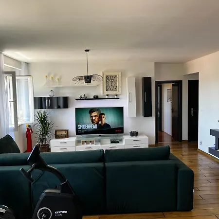 Luxury Lulu Apartamento