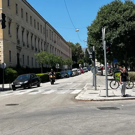 アパート Luxury Lulu